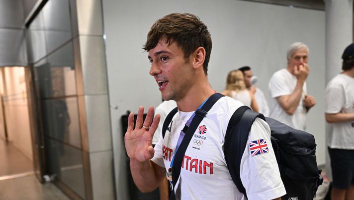Getty  Dai tuffi ai lavori a maglia, la nuova vita di Tom Daley - immagine 1