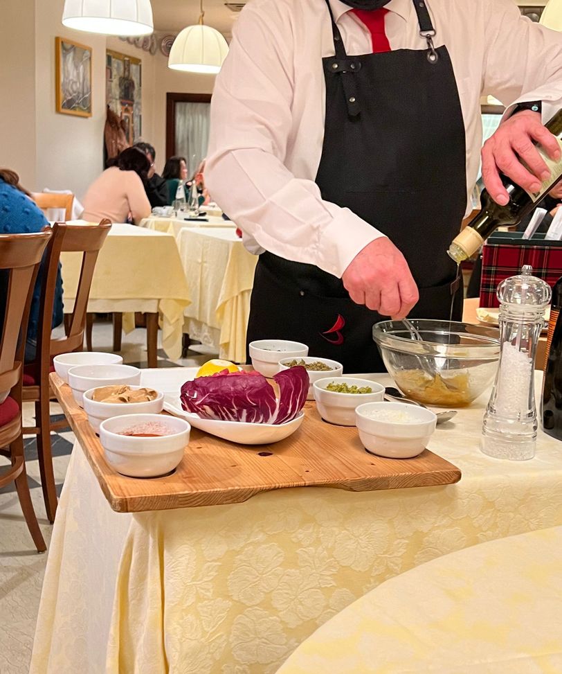 La preparazione della tartare PADOVA GOURMET | La nostra recensione del Ristorante Boccadoro- immagine 2
