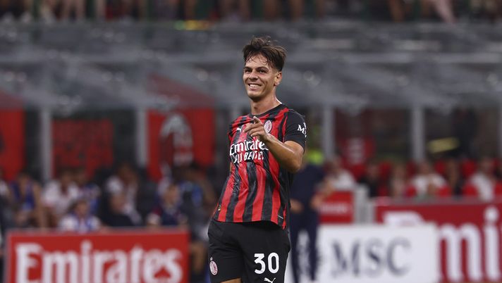 Jashari. centrocampista del Milan