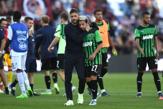 La strada è tracciata: Fiorentina, tutto su Maxime Lopez. Per ora solo sondaggi- immagine 2