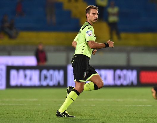 PISA, ITALY - AUGUST 23: Referee Francesco Fourneau during the Serie B match between Pisa SC and Benevento Calcio at Arena Garibaldi on August 23, 2019 in Pisa, Italy. (Photo by Giuseppe Bellini/Getty Images for Lega B)