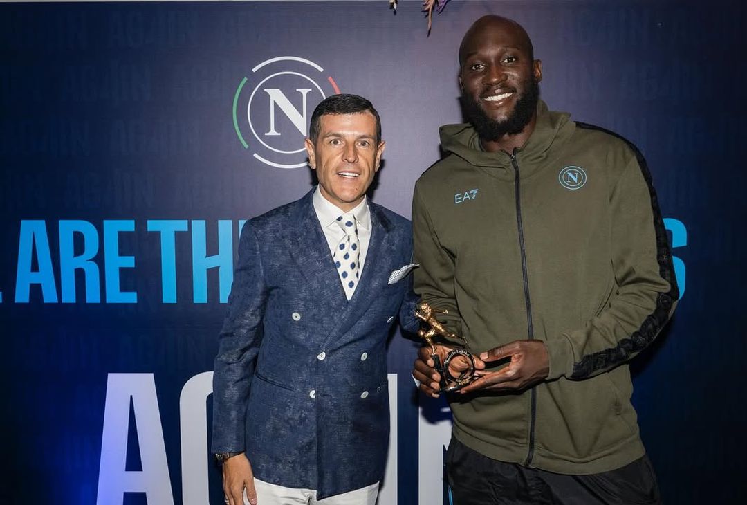 Napoli campione, Ceci ricompensa la squadra con un regalo speciale – LA FOTOGALLERY - immagine 3