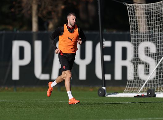Strahinja Pavlovic oggi a Milanello (Photo by Claudio Villa/AC Milan via Getty Images) La ripresa degli allenamenti oggi a Milanello: tutte le foto
