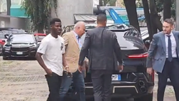 VIDEO – Milan, l’arrivo di Musah in clinica per le visite | PM News