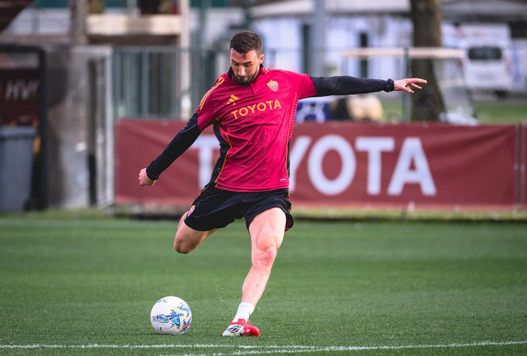 Trigoria, la ripresa degli allenamenti a quattro giorni dal Napoli – FOTO GALLERY - immagine 14