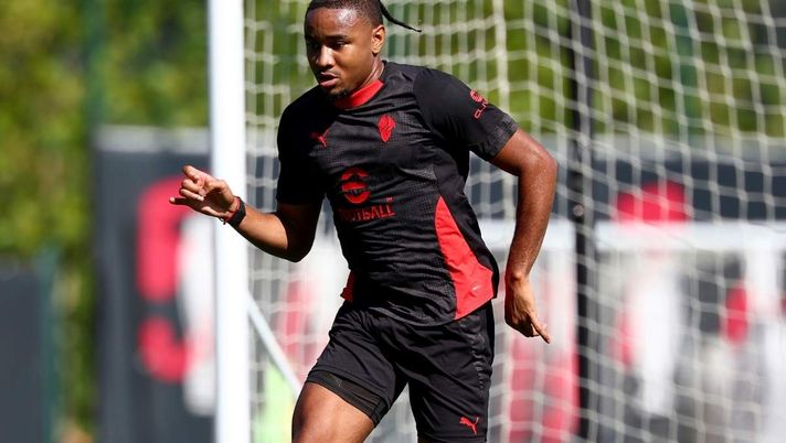 Milan, come giocare con Nkunku? Ravezzani: 'L'unica cosa con un senso ...'