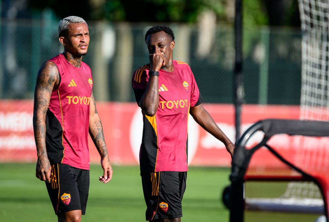 Raduno Roma, il primo allenamento di Wesley e Vasquez a Trigoria- FOTO GALLERY - immagine 38