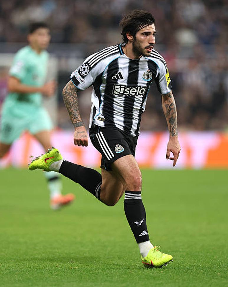 Fulham, serata da dimenticare: ko contro il Newcastle e incidente dell’autobus- immagine 3