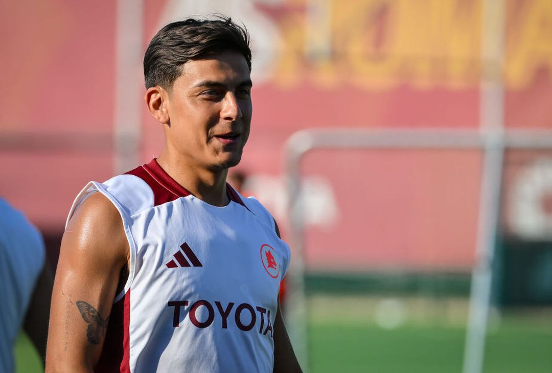 Trigoria, Dovbyk nel primo allenamento con i nuovi compagni – FOTO GALLERY - immagine 28