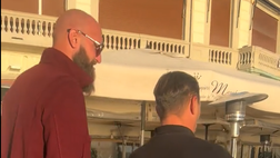 Un tifoso rincorre Milinkovic-Savic per una foto: il simpatico siparietto!