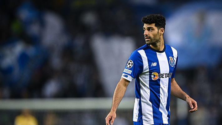 I bookies e le scommesse sui derby di mercato: Taremi più Inter, Colpani più Milan - immagine 1