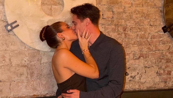 Ex Inter, Zalewski esce allo scoperto con la fidanzata dell’amico: il rapper posta la loro chat Ex Inter, Zalewski esce allo scoperto con la fidanzata dell’amico: il rapper posta la loro chat - immagine 1