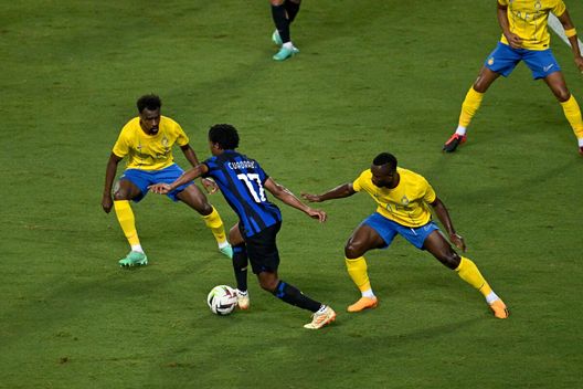 Getty Images Cuadrado, dribbling e accelerazioni. Tutti lo cercano, ha già messo la freccia su Dumfries- immagine 3