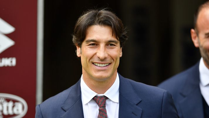 TURIN, ITALY - MAY 07: Federico Peluso, Technical Coach of AC Monza, looks on prior to the Serie A match between Torino FC and AC Monza at Stadio Olimpico di Torino on May 07, 2023 in Turin, Italy. (Photo by Valerio Pennicino/Getty Images) Peluso pre Torino-Monza: “Siamo qui per vincere, ci siamo conquistati questa chance” - immagine 1