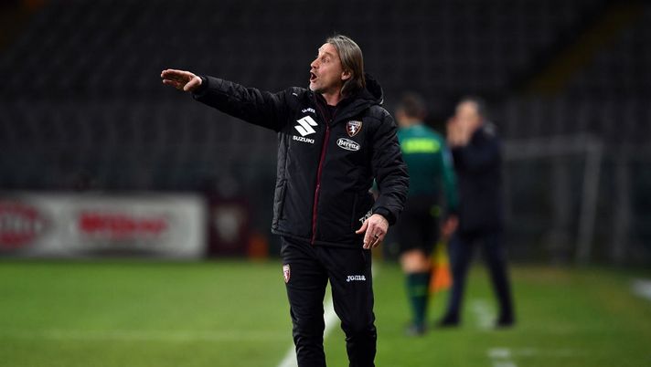 TURIN, ITALY - JANUARY 29: Head Coach of Torino Davide
Nicola instructs his team during the Serie A match between Torino FC and ACF Fiorentina at Stadio Olimpico di Torino on January 29, 2021 in Turin, Italy. (Photo by Valerio Pennicino/Getty Images) Torino, chi gioca contro l’Atalanta? Ballottaggi in difesa e a centrocampo- immagine 2