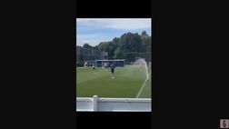 Chivu, sfogo coi tifosi: “Rispettate chi lavora, sennò andate a Milanello…” (VIDEO)