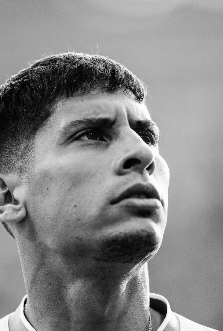 La tenacia del Napoli di Conte: i suggestivi scatti in bianco e nero – LA GALLERY - immagine 15