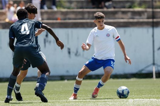 Inter, movimenti tra i giovani: aria di “promozione” per il croato Slatina. E c’è chi sale in U23- immagine 3