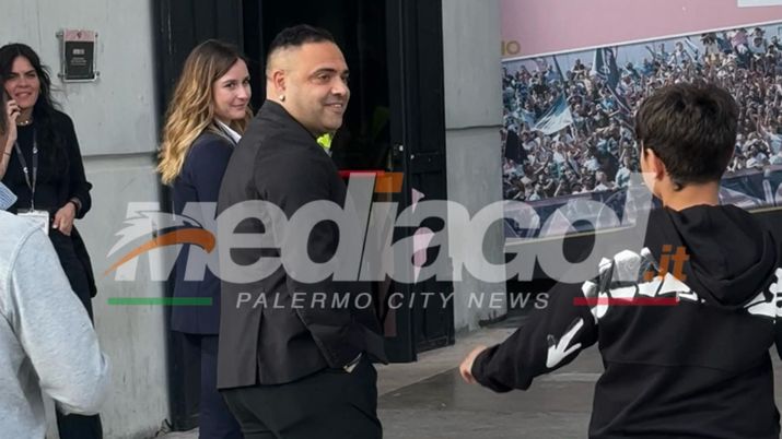 Palermo-Carrarese, Fabrizio Miccoli presente al Renzo Barbera - immagine 1