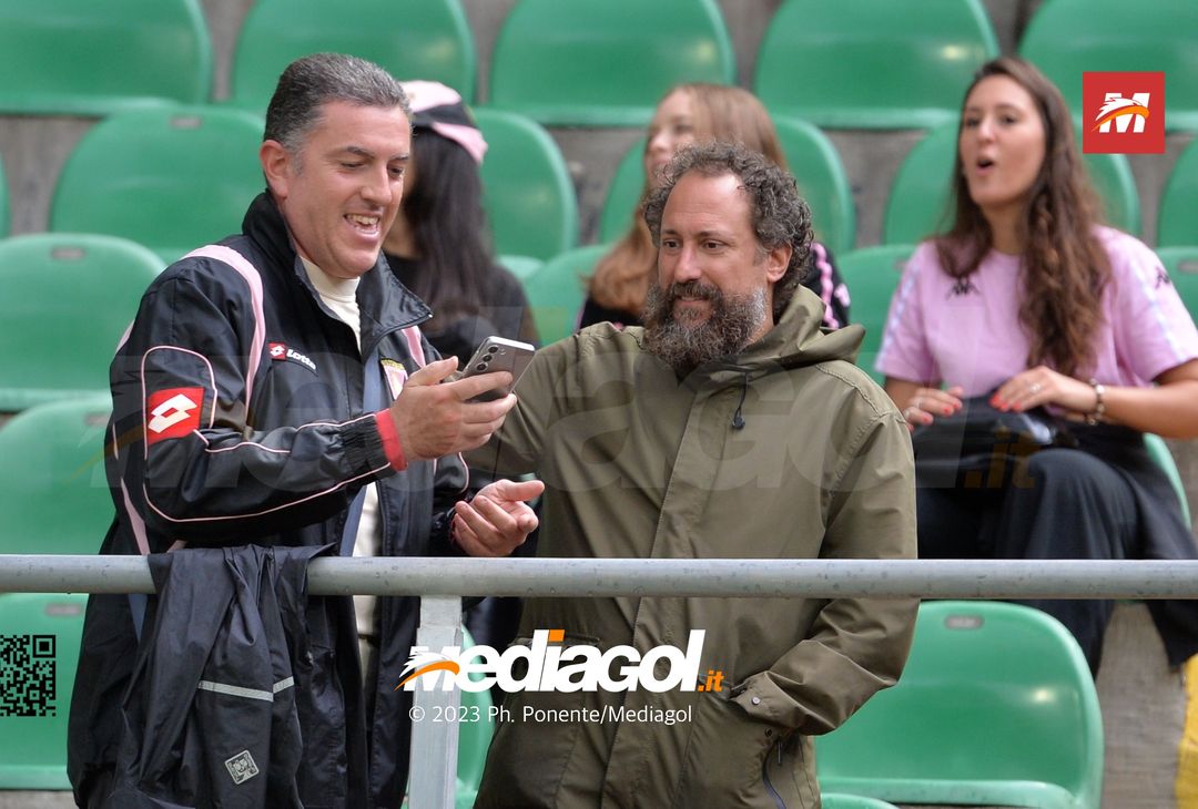 FOTOTIFO Palermo-Cittadella 0-1, gli scatti ai tifosi al “Renzo Barbera” (GALLERY) - immagine 76