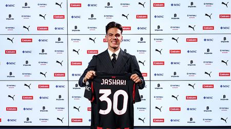 ardon-jashari-conferenza-stampa-presentazione-casa-milan-tv-news-dichiarazioni-foto-frasi-parole