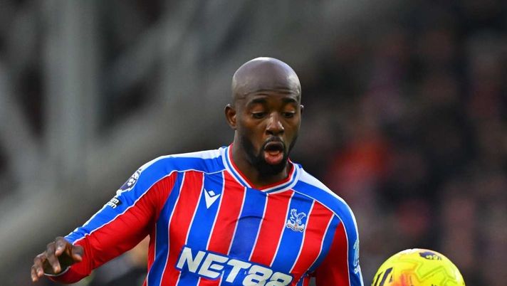 Mateta bocciato: non supera i test al ginocchio e il Milan lo molla anche per l'estate