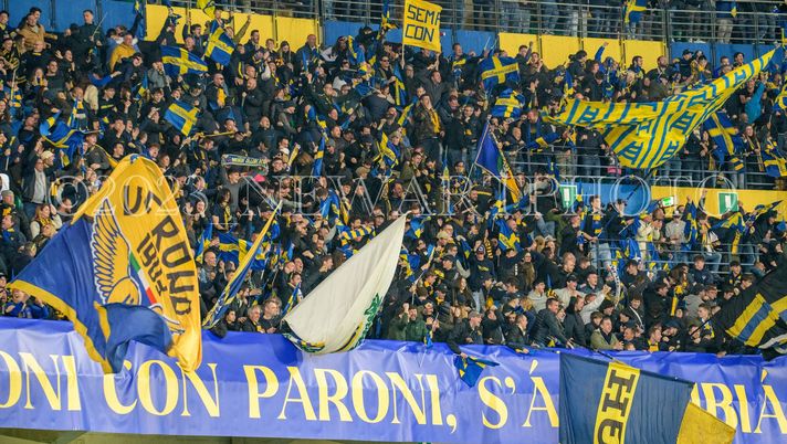 Verona-Bologna, la “chiamata” dell’Hellas: biglietti ridotti in tutti i settori  Verona-Bologna, la “chiamata” dell’Hellas: biglietti ridotti in tutti i settori - immagine 1