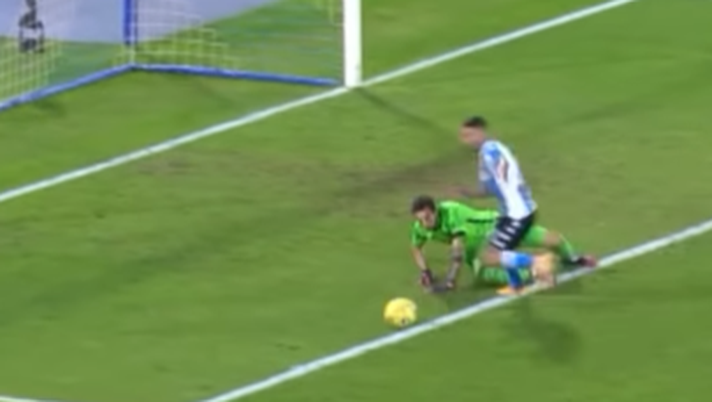 VIDEO Quando il Napoli annientò la Roma: il primo match nel ricordo di Maradona VIDEO Quando il Napoli annientò la Roma: il primo match nel ricordo di Maradona - immagine 1