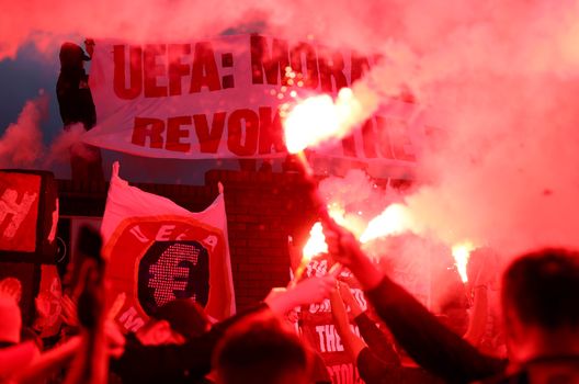 LONDRA, INGHILTERRA - 15 LUGLIO: La protesta dei tifosi del Crystal Palace. (Photo by Tom Dulat/Getty Images) Crystal Palace, addio Europa League: al via la dura protesta dei tifosi- immagine 2