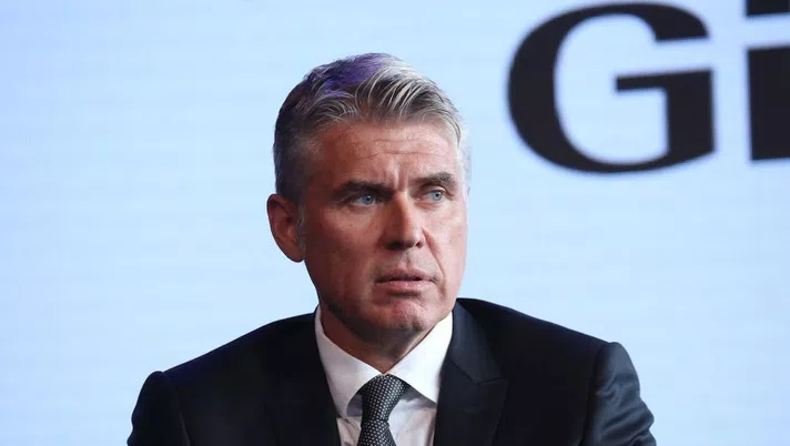 Rosetti (UEFA): “Vogliamo arbitri forti e che spieghino decisioni ai capitani” - immagine 1