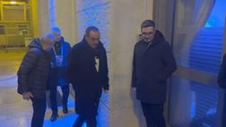 CENA DI NATALE | L’arrivo all’evento di mister Sarri – VIDEO