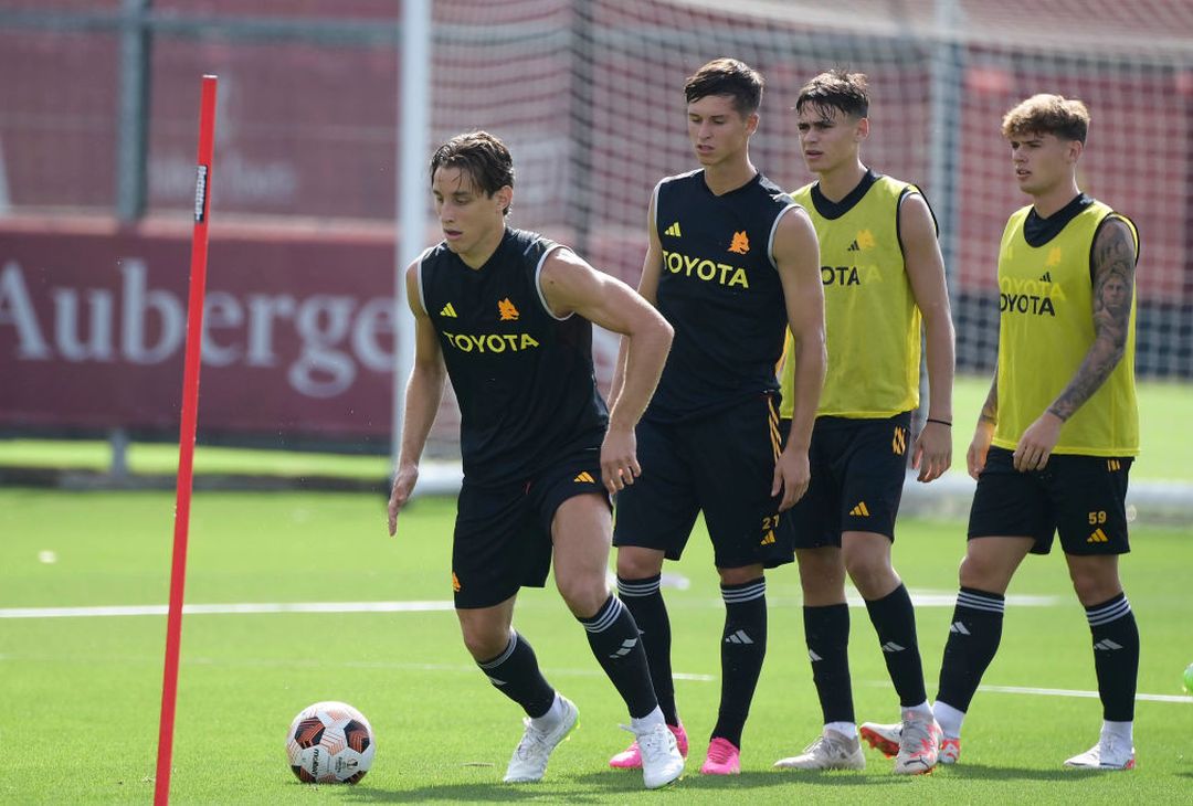 Roma al lavoro per preparare la partita contro lo Sheriff – FOTO GALLERY - immagine 10