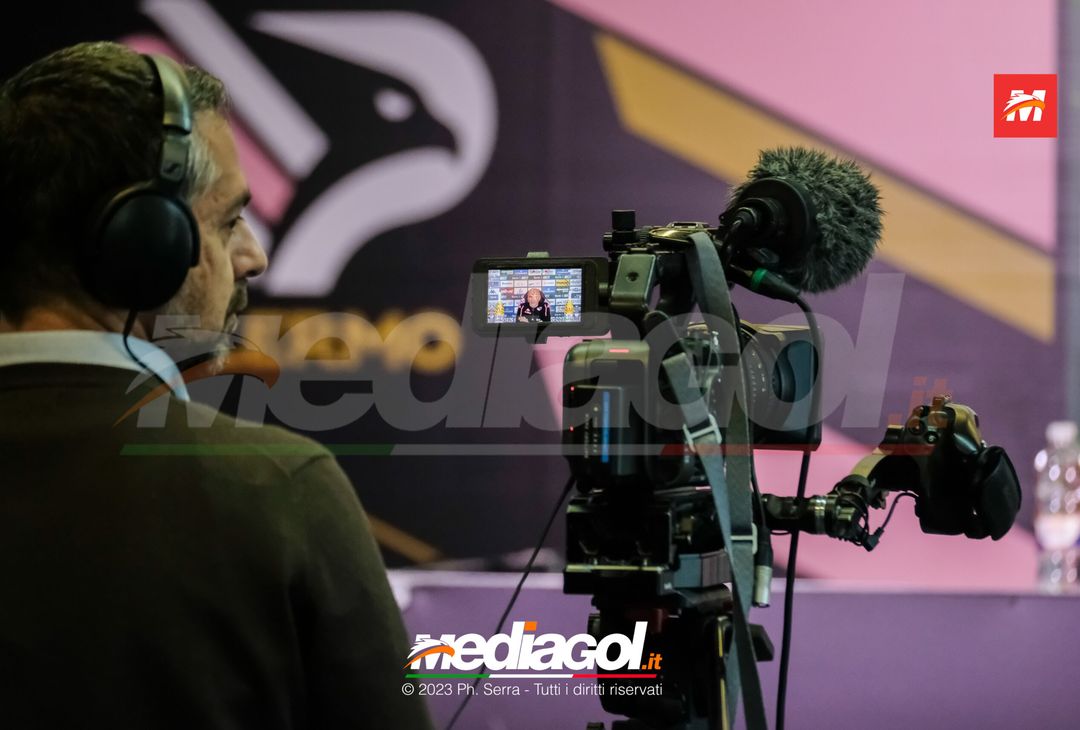 FOTO PALERMO, verso il Venezia: Eugenio Corini in conferenza stampa (GALLERY) - immagine 28