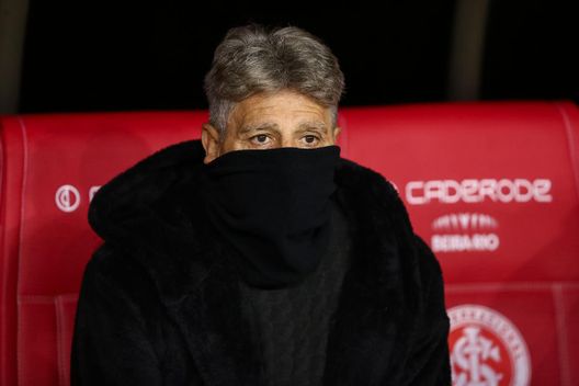 Ecco chi è Renato Portaluppi, l’allenatore del Fluminense. In Italia disse: “Le mogli? Attente” Ecco chi è Renato Portaluppi, l’allenatore del Fluminense. In Italia disse: “Le mogli? Attente” - immagine 1