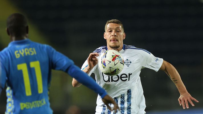 Venezia-Como, le ufficiali: Fabregas conferma Reina e Belotti. Out Cutrone - immagine 1