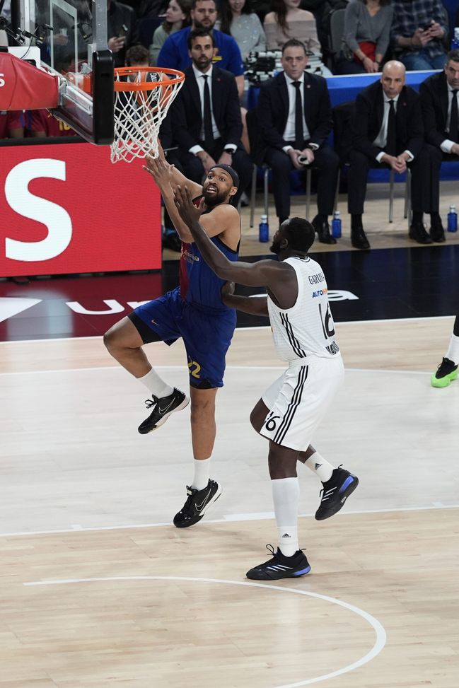 Il Real Madrid fa due su due e vince il Clásico contro il Barcellona 96-91- immagine 3