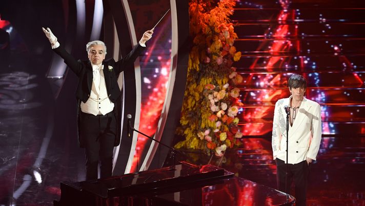 Bugo fa discutere: “Feci cambiare la scaletta di Sanremo per la Juve, vi spiego” - immagine 1