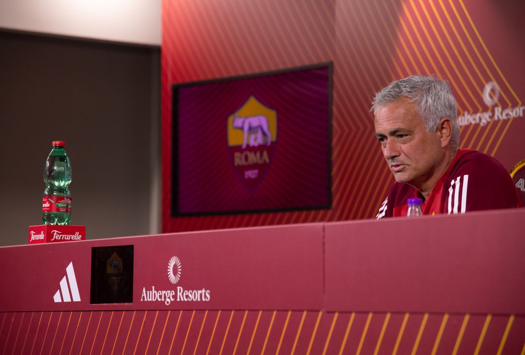La conferenza stampa di Mourinho alla vigilia della Salernitana – FOTO GALLERY - immagine 21