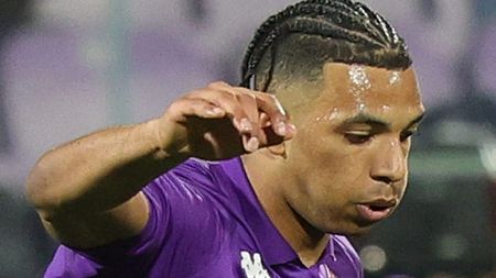 FLORENCE, ITALY - FEBRUARY 28: Cher Ndour of ACF Fiorentina in action during the Serie A match between Fiorentina and Lecce at Stadio Artemio Franchi on February 28, 2025 in Florence, Italy. (Photo by Gabriele Maltinti/Getty Images)