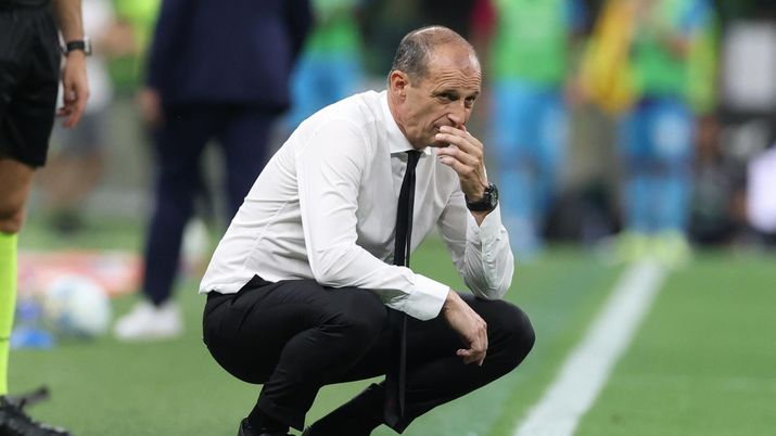 Massimiliano Allegri, allenatore AC Milan, qui durante Milan-Cagliari 1-2 di Serie A