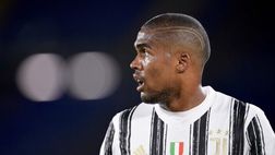 Romano: “Douglas Costa vuole la Juve più dell’Arabia: tornerebbe al minimo salariale”