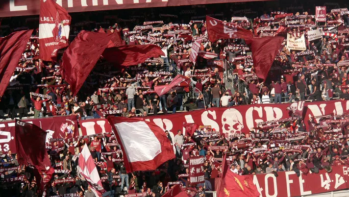 Facile ex amico inimicum facies, cui promissa non reddas - immagine 1