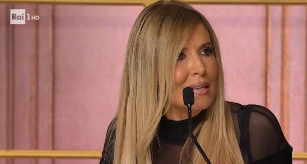 Lucarelli e l’elogio della Fialdini: “Inneschi sentimenti di invidia, ma hai personalità e non tutti…”- immagine 2