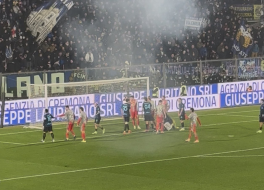 CorSera – Petardo, tifoso Inter ha perso alcune dita: picchiato dagli altri. Sarà arrestato- immagine 2