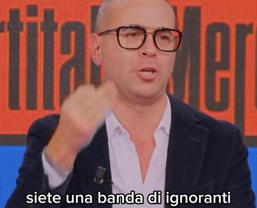 Criscitiello esplode: “Ignoranti! Un altro fallimento del Napoli è Vergara. Gravissimo che…” Criscitiello esplode: “Ignoranti! Un altro fallimento del Napoli è Vergara. Gravissimo che…” - immagine 1