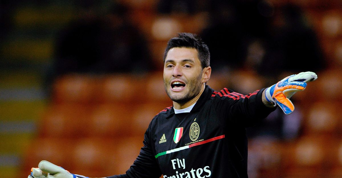 Ex Milan, Amelia: “E’ una fase molto delicata del campionato, i rossoneri…” Ex Milan, Amelia: “E’ una fase molto delicata del campionato, i rossoneri…”