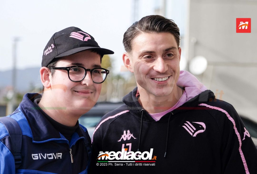 FOTO Südtirol-Palermo, la squadra in partenza dallo stadio “Renzo Barbera” (GALLERY) - immagine 50