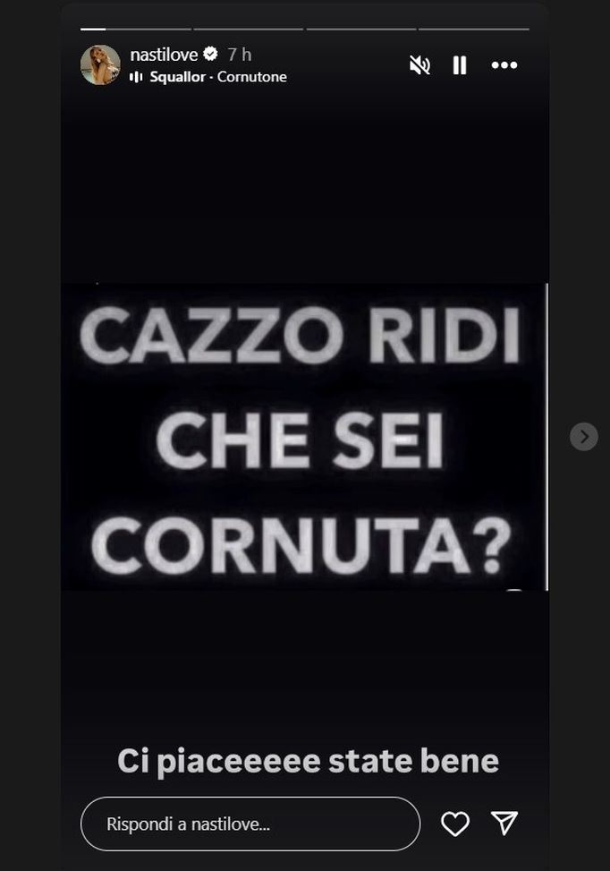 La storia pubblicata in queste ore da Chiara Nasti era riferita all'ex della sorella?  Scamacca alla festa con Flaminia. Chiara Nasti, con chi ce l’hai? “Cazzo ridi che sei cornuta”- immagine 4