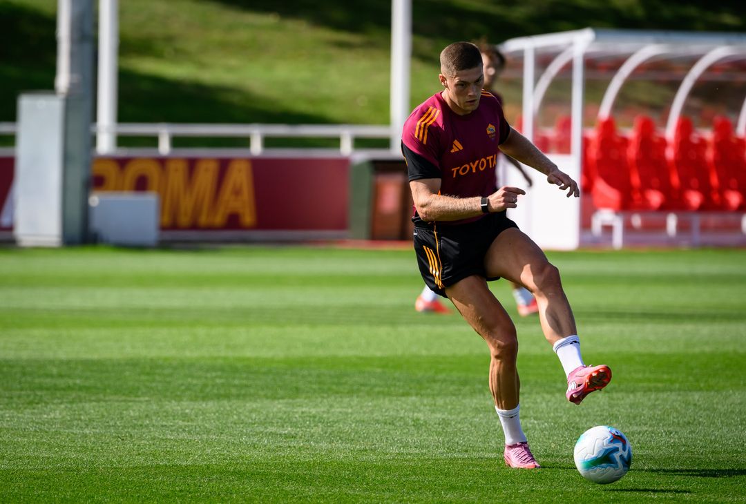 Roma, il secondo giorno di ritiro al St. George’s Park – FOTO GALLERY - immagine 39