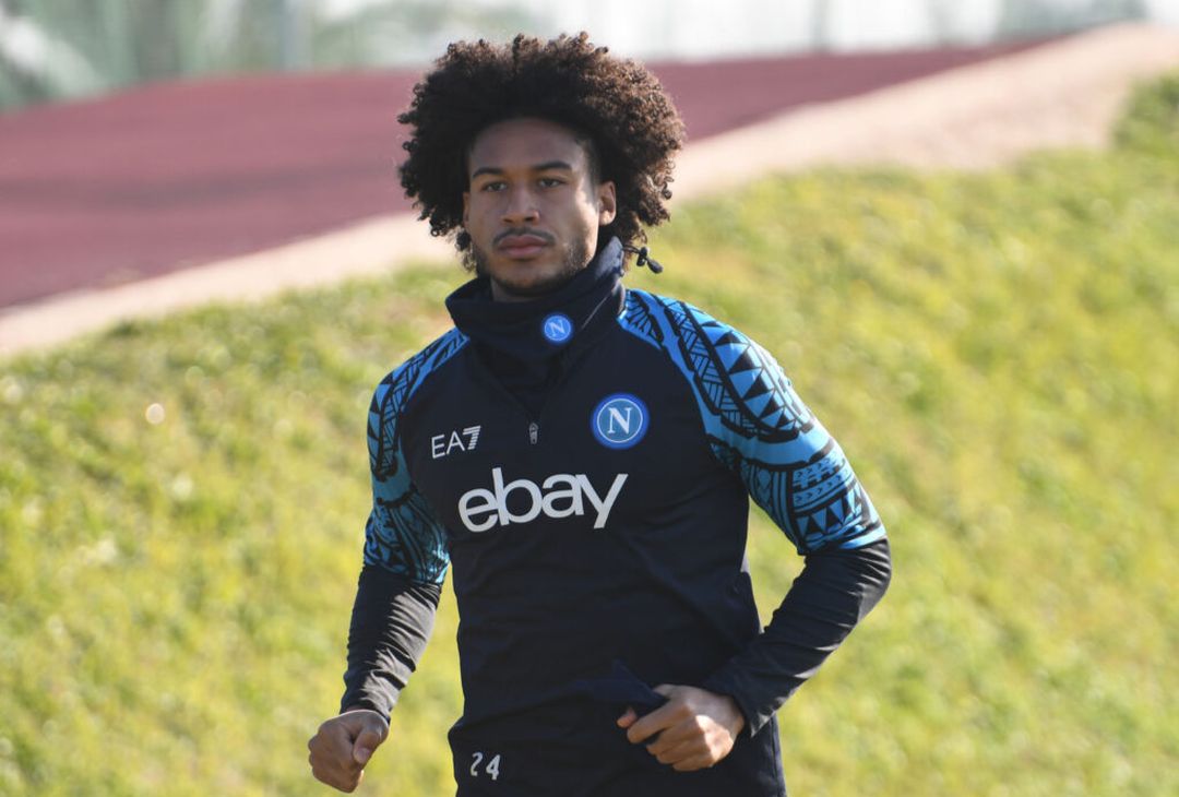 GALLERY Napoli subito in campo dopo il ko di Roma: gli scatti dell’allenamento - immagine 5